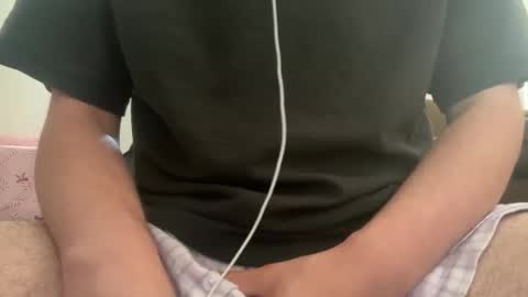 Snapshot of hotaussieguy241 chatting on December 14, 2025, 4:51 am M24 AUS 64 online show from December 14, 2025, 4:51 am