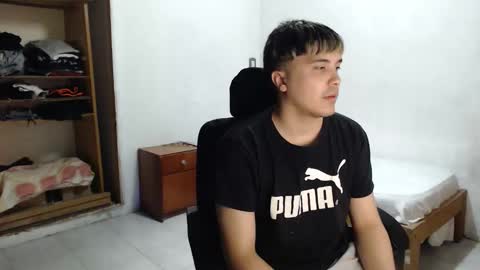 hotbaby6900 online show from December 18, 2025, 10:32 am