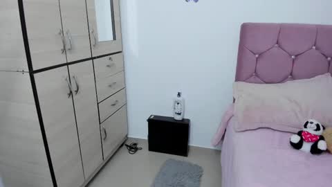 Snapshot of hotbbcwife chatting on March 9, 2025, 11:14 pm lesly and ander online show from March 9, 2025, 11:14 pm