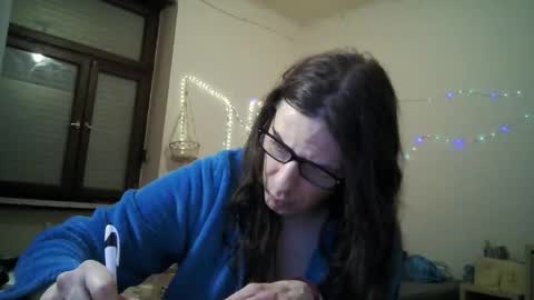 Betty Bellucci online show from December 2, 2025, 5:19 pm