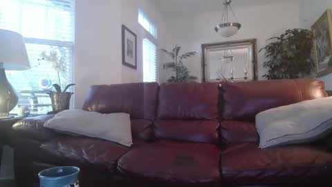 hotblondemilf1962 online show from May 31, 2026, 10:44 am