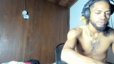 Snapshot of hotbody22_ chatting on July 12, 2026, 10:56 pm hotbody22_ online show from July 12, 2026, 10:56 pm