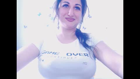 hotboobsmaya online show from February 20, 2026, 11:11 am