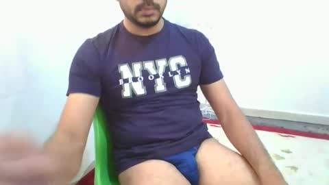 Snapshot of hotboy8677 chatting on April 20, 2026, 8:39 am Hotboy8677 online show from April 20, 2026, 8:39 am