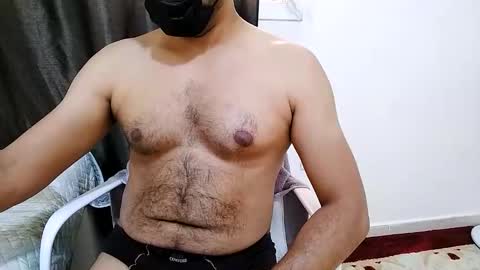 Snapshot of hotboy8677 chatting on May 19, 2026, 11:27 am Hotboy8677 online show from May 19, 2026, 11:27 am