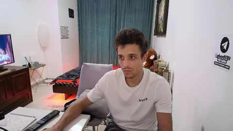 Hotboyshorny online show from January 31, 2026, 7:11 pm