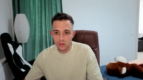 Hotboyshorny online show from March 18, 2026, 8:39 am