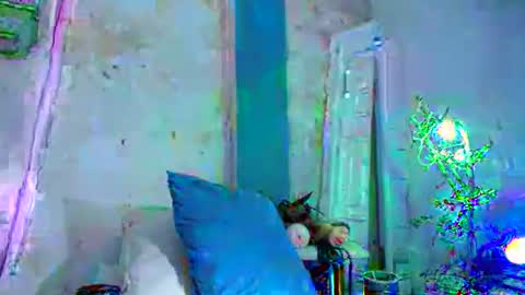 hotbritneyxx online show from February 7, 2026, 10:57 pm