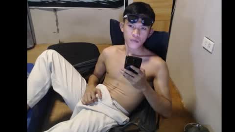 Snapshot of hotcuteasianxx chatting on October 23, 2025, 8:35 am hotcuteasianxx online show from October 23, 2025, 8:35 am