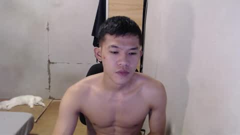 hotcuteasianxx online show from February 9, 2026, 9:19 pm