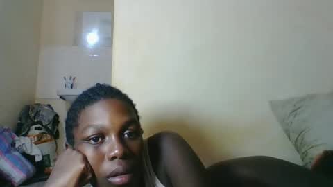 VICTORIA online show from December 14, 2025, 5:51 pm