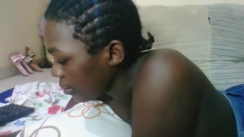 VICTORIA online show from December 17, 2025, 7:58 am