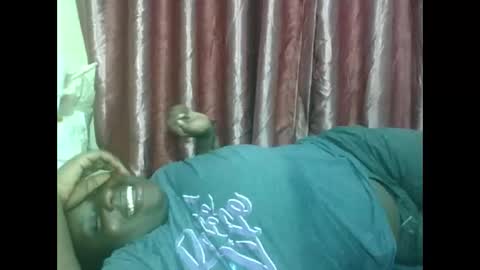 EBBY online show from December 5, 2025, 5:09 pm