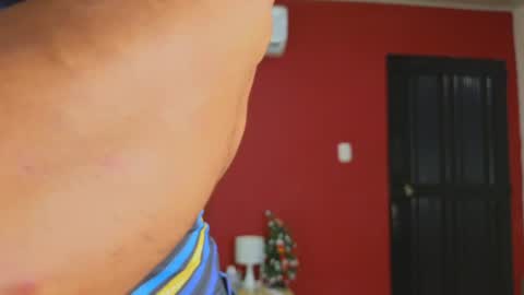 Snapshot of hotfuckers4uu chatting on January 3, 2025, 7:18 pm felipe marcello online show from January 3, 2025, 7:18 pm