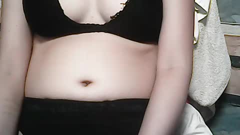 Snapshot of hotfuntasypinay chatting on June 16, 2026, 11:35 am hotfuntasypinay online show from June 16, 2026, 11:35 am