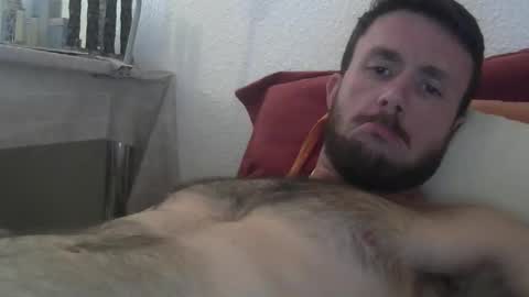 Snapshot of hotgardenersexy chatting on May 17, 2026, 9:00 pm Le jardinier sexy online show from May 17, 2026, 9:00 pm