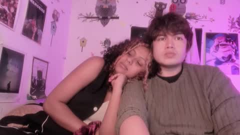 Snapshot of hothoneychile chatting on January 16, 2026, 1:31 am Sam and Nico online show from January 16, 2026, 1:31 am