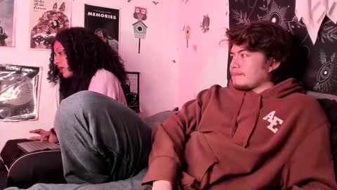 Snapshot of hothoneychile chatting on February 16, 2026, 2:29 am Sam and Nico online show from February 16, 2026, 2:29 am