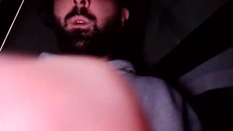 Italiaboy online show from November 9, 2025, 8:12 am