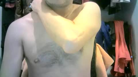 Snapshot of hotitan chatting on April 19, 2026, 9:28 pm hottitan twitter Marianoshcam online show from April 19, 2026, 9:28 pm