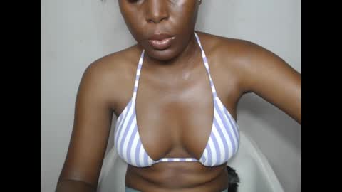 Snapshot of hotjessie0 chatting on March 1, 2025, 6:03 am hotjessie0 online show from March 1, 2025, 6:03 am