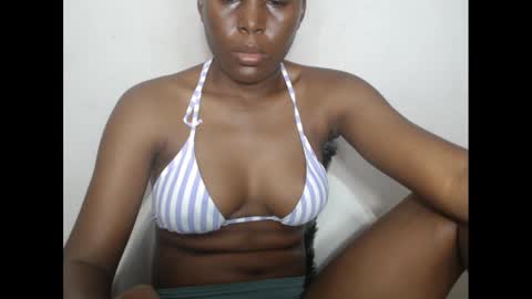 Snapshot of hotjessie0 chatting on March 10, 2025, 8:15 am hotjessie0 online show from March 10, 2025, 8:15 am