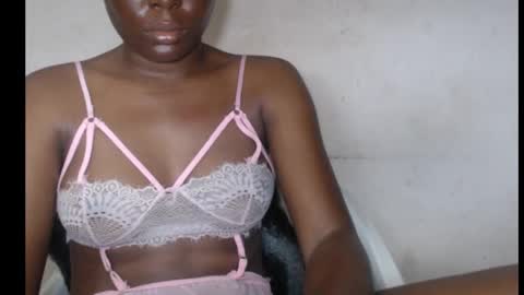 Snapshot of hotjessie0 chatting on October 9, 2025, 5:27 am hotjessie0 online show from October 9, 2025, 5:27 am