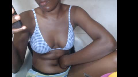 Snapshot of hotjessie0 chatting on November 21, 2025, 7:40 am hotjessie0 online show from November 21, 2025, 7:40 am