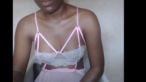 Snapshot of hotjessie0 chatting on December 1, 2025, 5:23 am hotjessie0 online show from December 1, 2025, 5:23 am