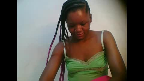 Snapshot of hotjeylee chatting on November 22, 2025, 8:52 pm LOYCE online show from November 22, 2025, 8:52 pm