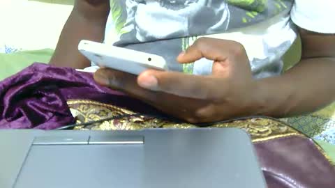 malaika online show from April 30, 2026, 12:33 pm