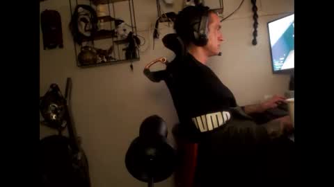 Snapshot of hotkinkytat chatting on March 12, 2025, 12:42 am hotkinkytat online show from March 12, 2025, 12:42 am