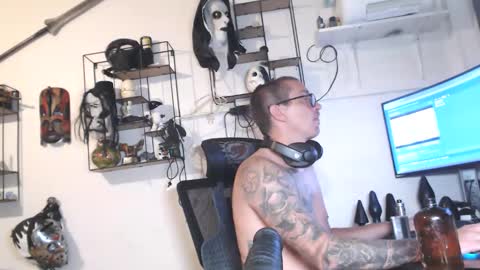 hotkinkytat online show from April 4, 2026, 1:48 am