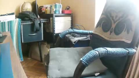 hotleopold online show from July 2, 2026, 9:37 am