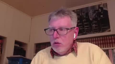 Snapshot of hotlux_54 chatting on December 24, 2024, 11:55 pm hotlux_54 online show from December 24, 2024, 11:55 pm