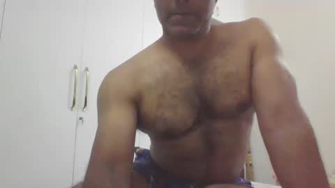 hotm_on_cam online show from January 12, 2025, 12:12 pm