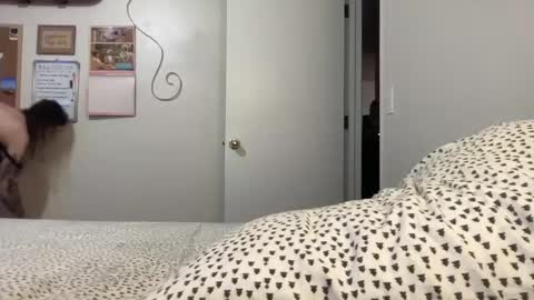 Snapshot of hotmama6666 chatting on December 2, 2024, 2:53 am Annabelle online show from December 2, 2024, 2:53 am