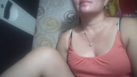 hotmatureladyxxx online show from November 15, 2025, 9:43 pm