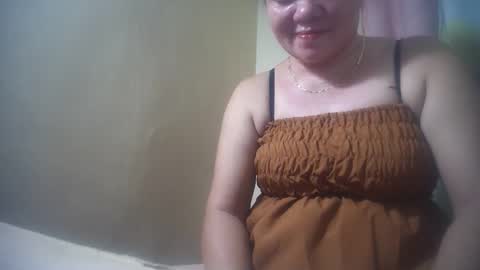 hotmatureladyxxx online show from November 25, 2025, 11:10 am