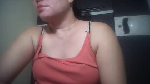 Snapshot of hotmatureladyxxx chatting on December 21, 2025, 9:55 pm hotmatureladyxxx online show from December 21, 2025, 9:55 pm