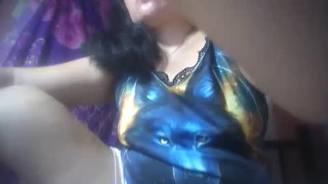 Snapshot of hotmatureladyxxx chatting on April 19, 2026, 6:10 pm hotmatureladyxxx online show from April 19, 2026, 6:10 pm