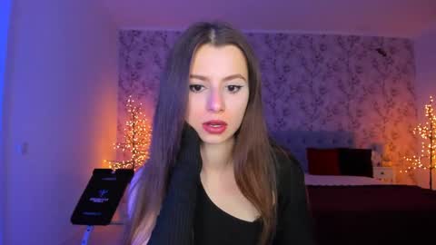 Snapshot of hotmolly_ chatting on April 18, 2026, 6:45 pm hotmolly_ online show from April 18, 2026, 6:45 pm