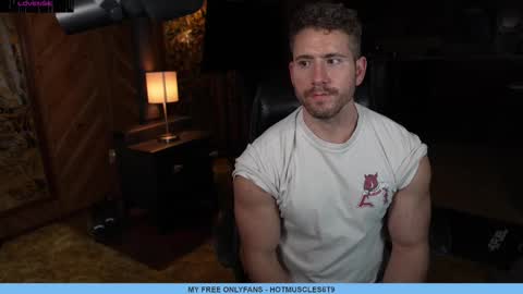 hotmuscles6t9 online show from March 7, 2025, 3:08 am