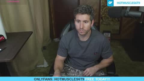 Snapshot of hotmuscles6t9 chatting on February 23, 2026, 11:57 pm hotmuscles6t9 online show from February 23, 2026, 11:57 pm
