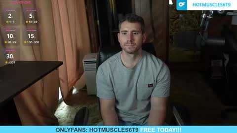 Snapshot of hotmuscles6t9 chatting on April 15, 2026, 10:32 pm hotmuscles6t9 online show from April 15, 2026, 10:32 pm