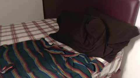 Hotnhardy online show from November 28, 2025, 5:04 pm