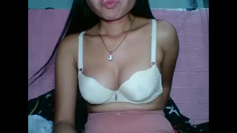 hotpink4u online show from January 29, 2025, 10:27 am