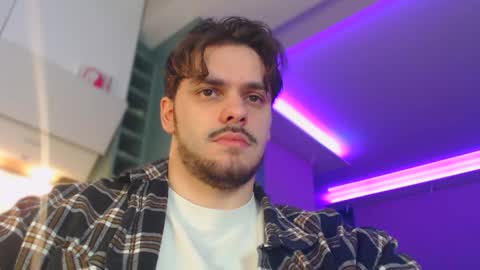 Snapshot of hotpolishsausage chatting on December 16, 2024, 2:15 am Jason online show from December 16, 2024, 2:15 am