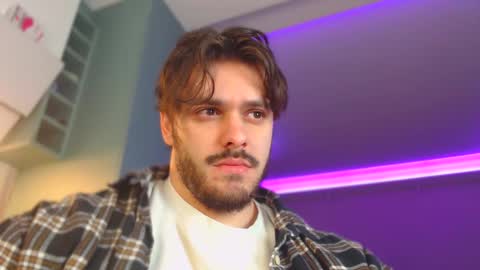 Snapshot of hotpolishsausage chatting on February 16, 2025, 12:19 am Jason online show from February 16, 2025, 12:19 am