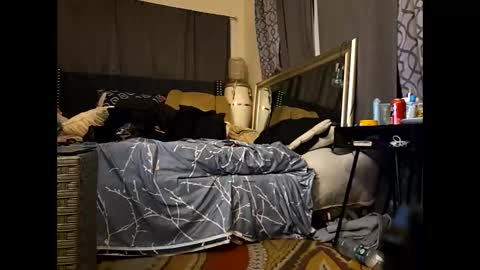 Snapshot of hotrox6942 chatting on February 18, 2026, 1:45 am hotrox6942 online show from February 18, 2026, 1:45 am